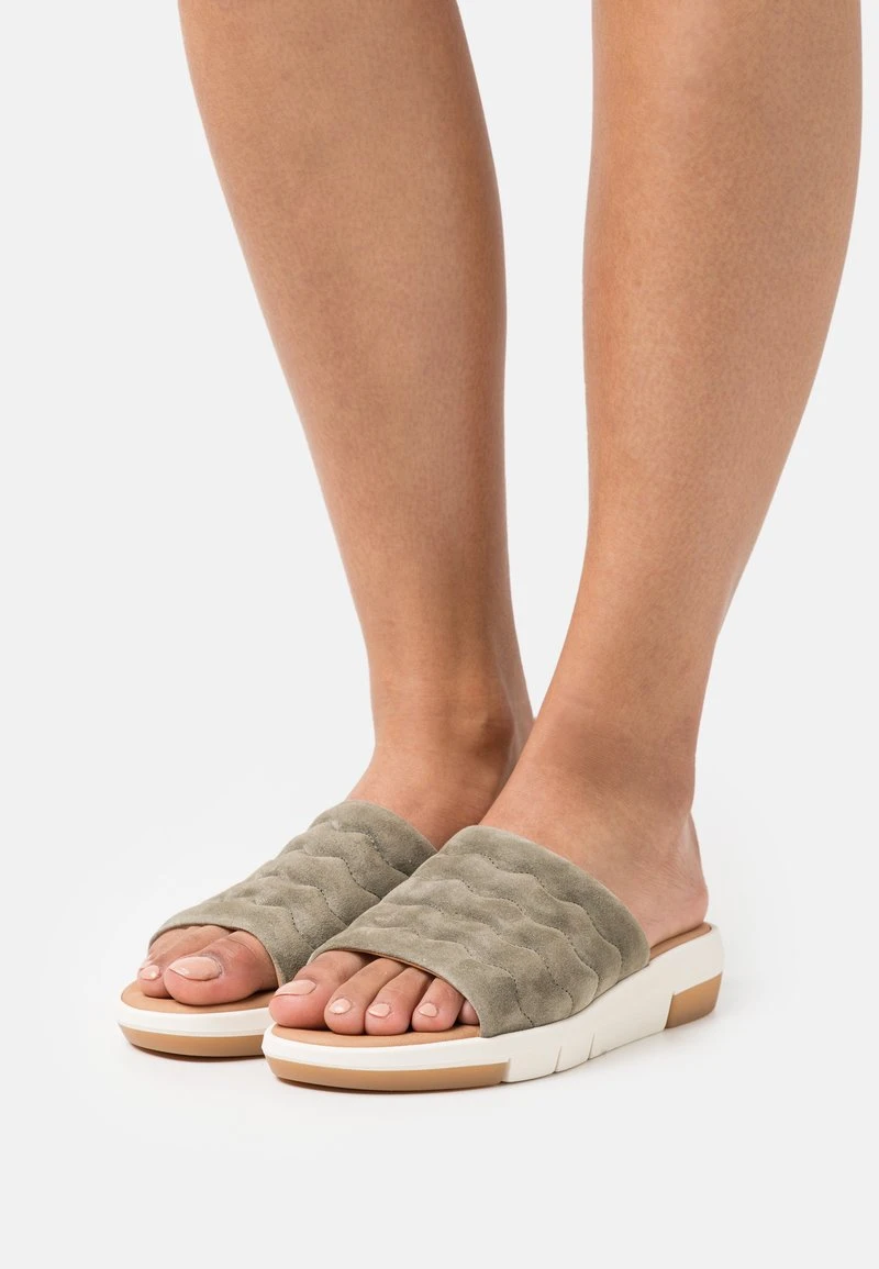 Gabor Pantolette Flach - Salvia 1 Gabor Pantolette Flach - Salvia