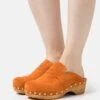 Gabor Clogs - Orange