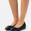 Gabor Comfort Klassischer Ballerina - Dark Blue/gold